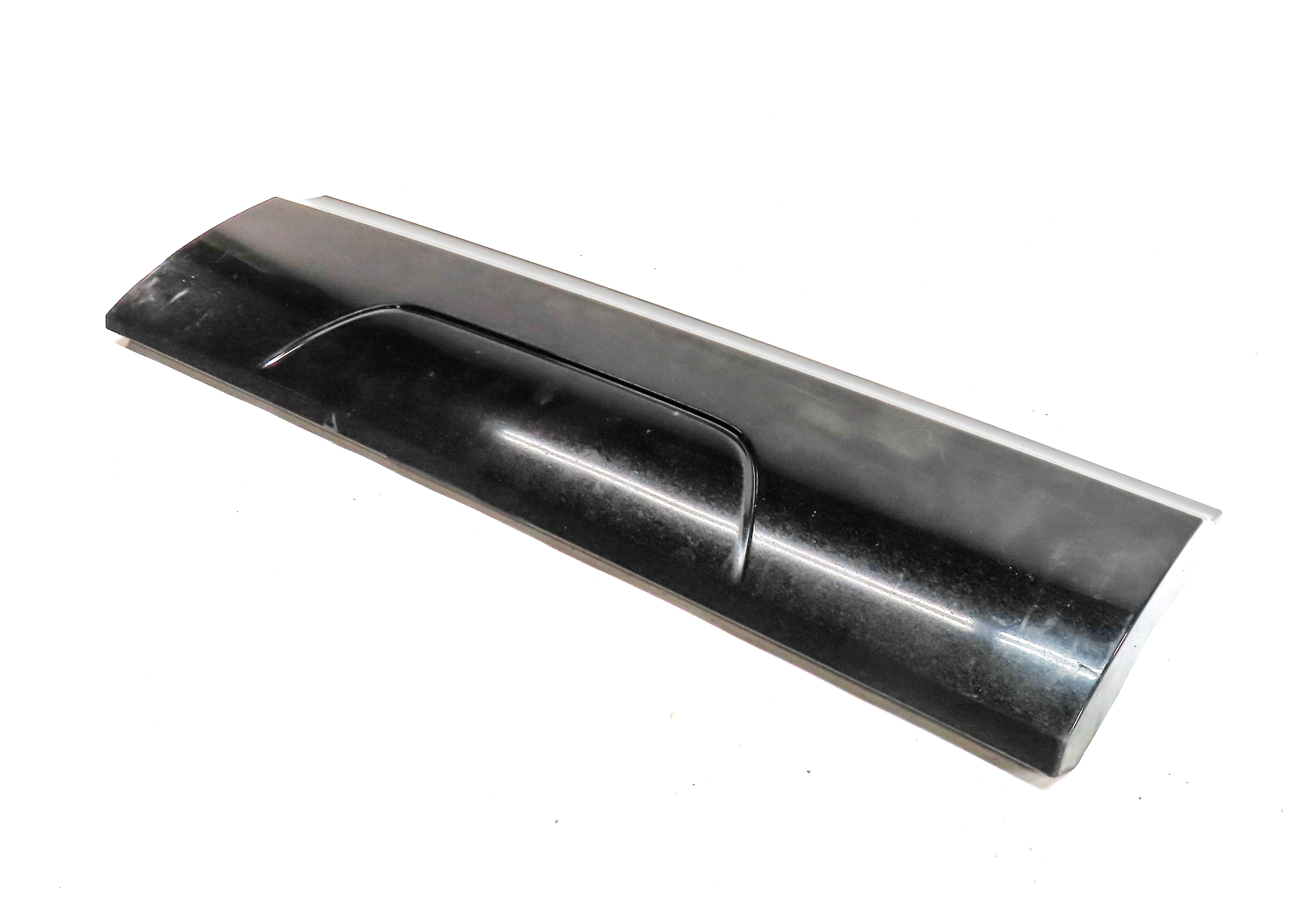 2015 AUDI Q3 (8U) REAR RIGHT LOWER DOOR MOULDING TRIM PANEL (Black) — exact item pictured